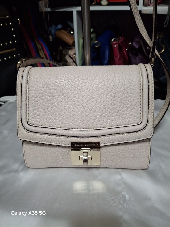 kate spade Handbags - Kate Spade Everett way Merrick crossbody bag in bone 8x6